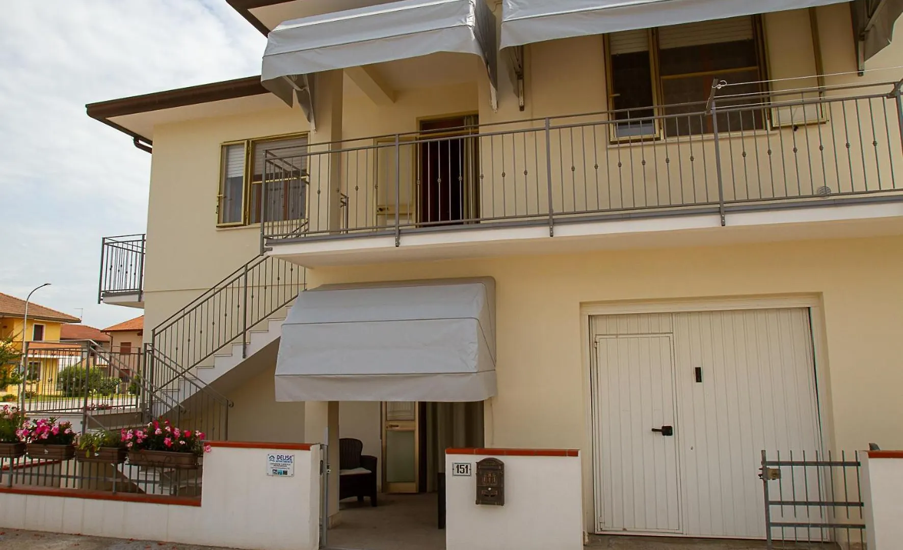 Apartments Delise Scardovari