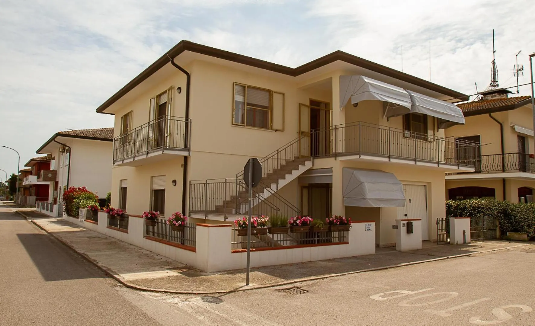 Apartments Delise Scardovari